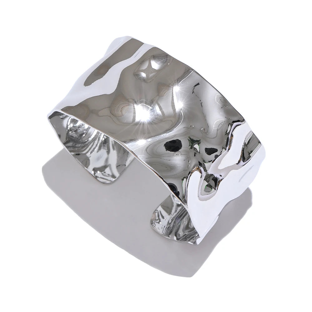 Audry | Hammered Cuff Bracelet