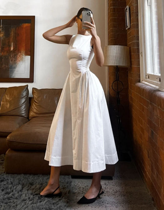 Amélie | Elegant Midi Dress