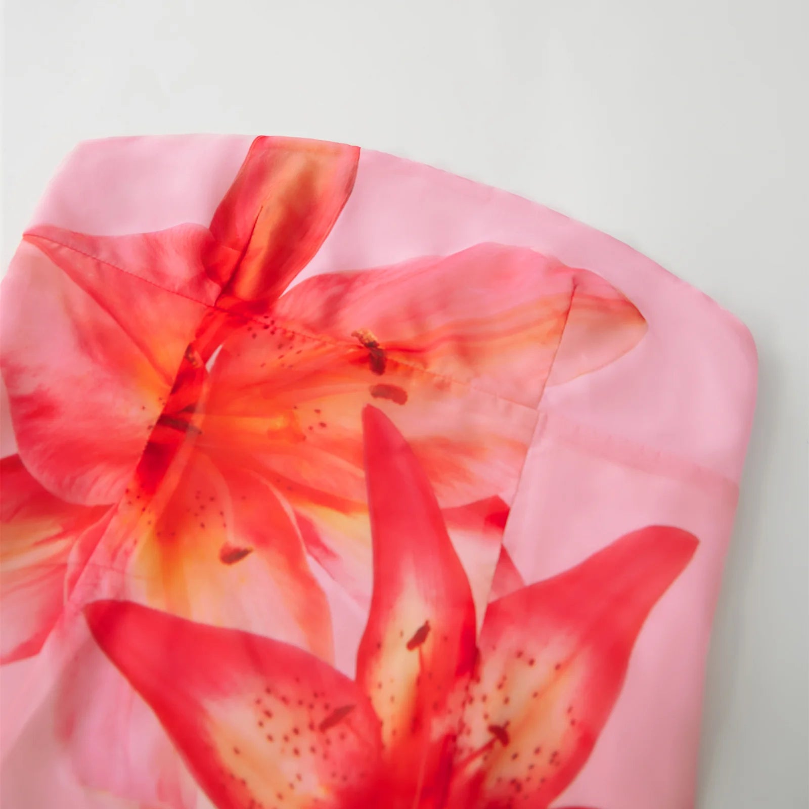Lyra | Sleeveless Bloom Top